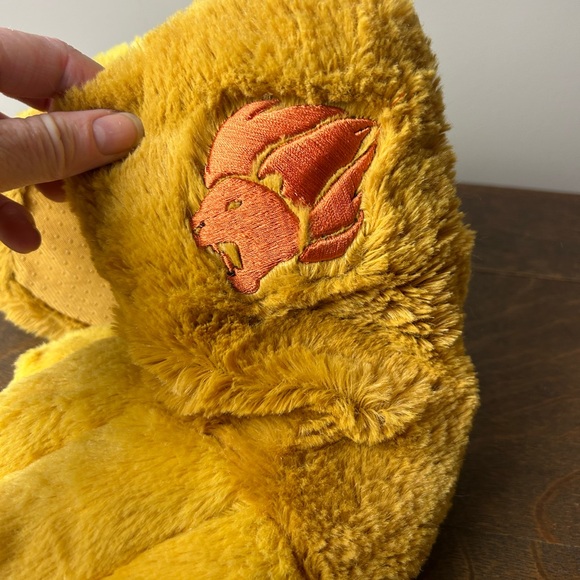 Lion Guard Slippers - Picture 3 of 5